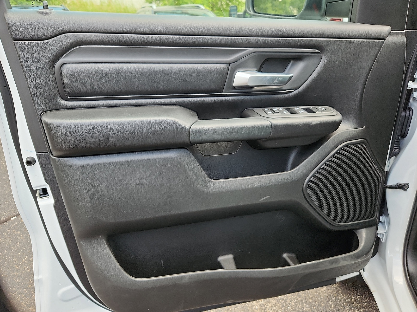 New 2026 RAM 1500 Tradesman AWD/4WD image 10