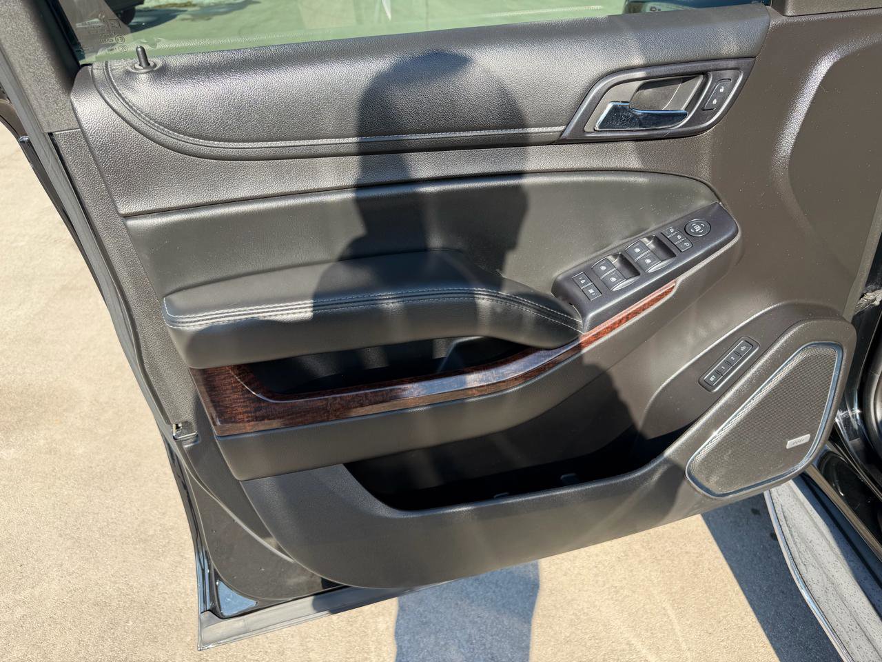 Used 2015 GMC Yukon SLT w/ Open Road Package AWD/4WD image 19