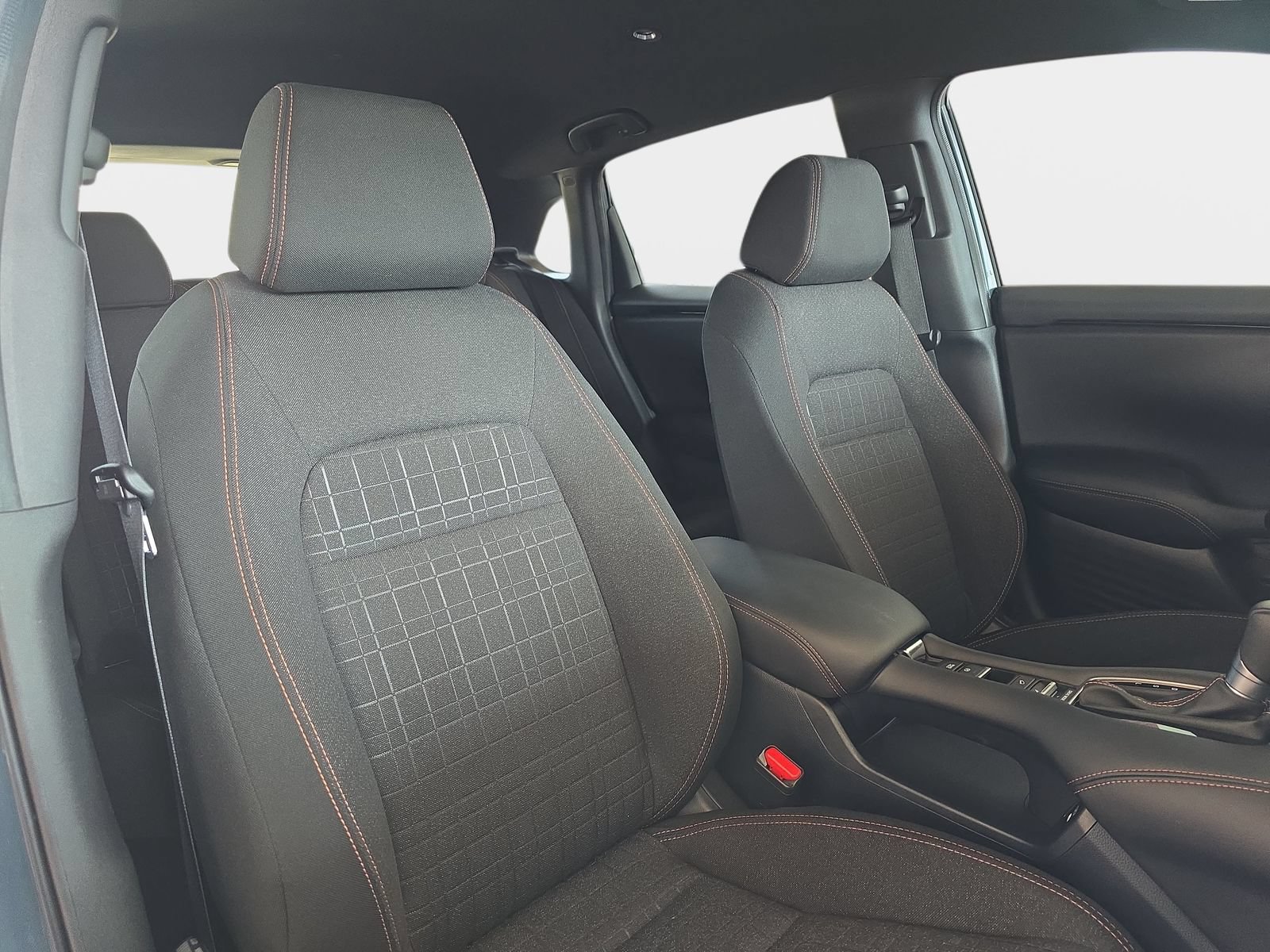 Certified 2025 Honda HR-V Sport image 10