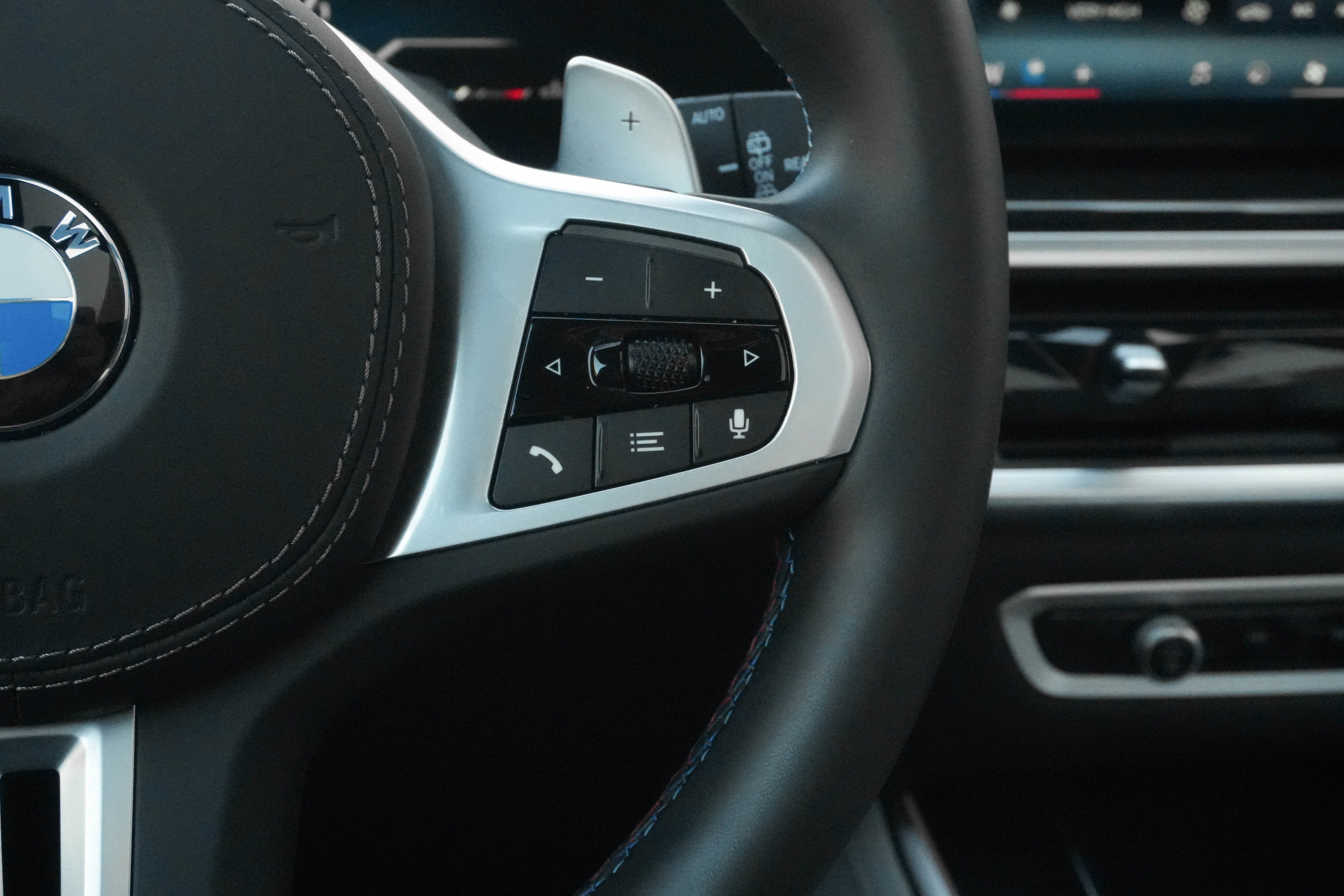 Certified 2026 BMW X5 M60i AWD/4WD image 20