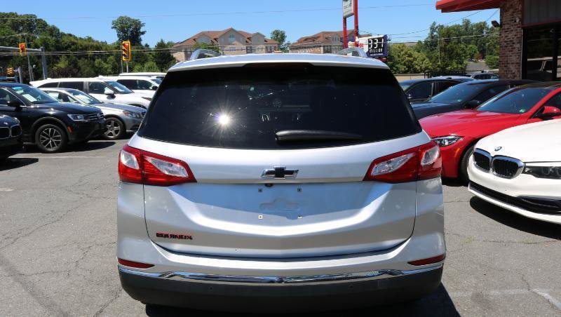 Used 2021 Chevrolet Equinox Premier w/ Redline Edition FWD image 6