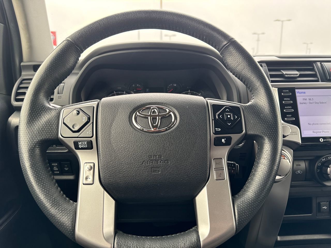 Used 2023 Toyota 4Runner SR5 AWD/4WD image 18