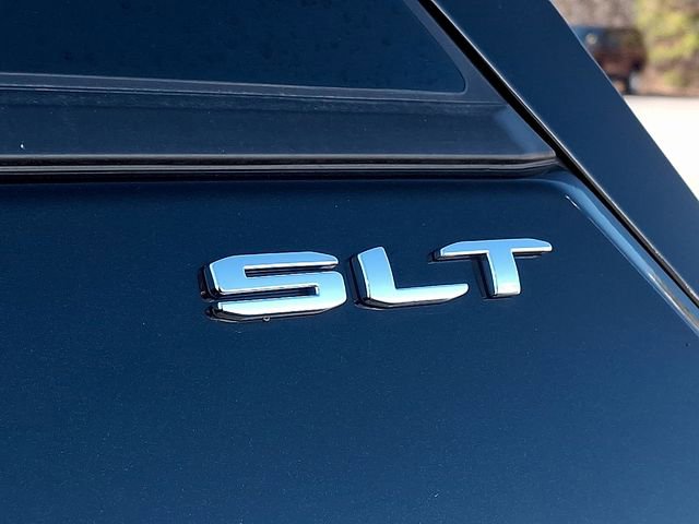 Used 2024 GMC Terrain SLT image 31