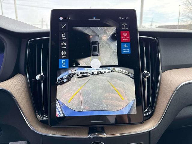 New 2026 Volvo XC60 B5 Plus w/ Climate Package image 29