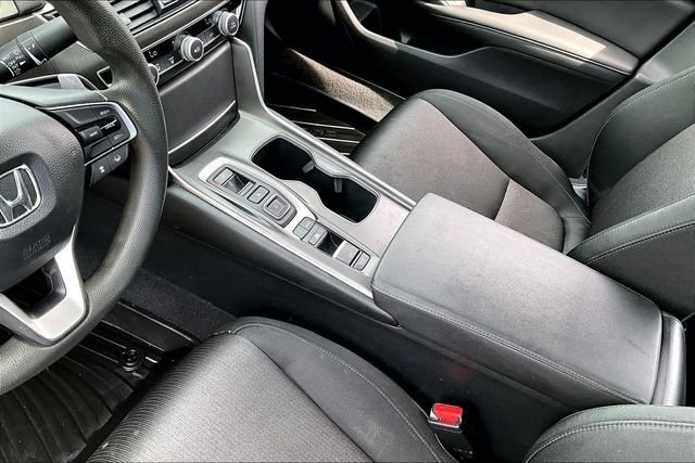 Used 2020 Honda Accord Hybrid image 16