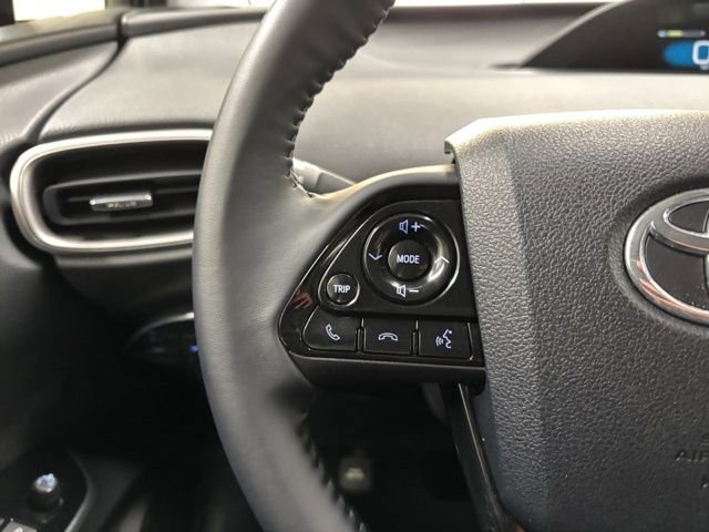 Used 2022 Toyota Prius Prime XLE FWD image 12