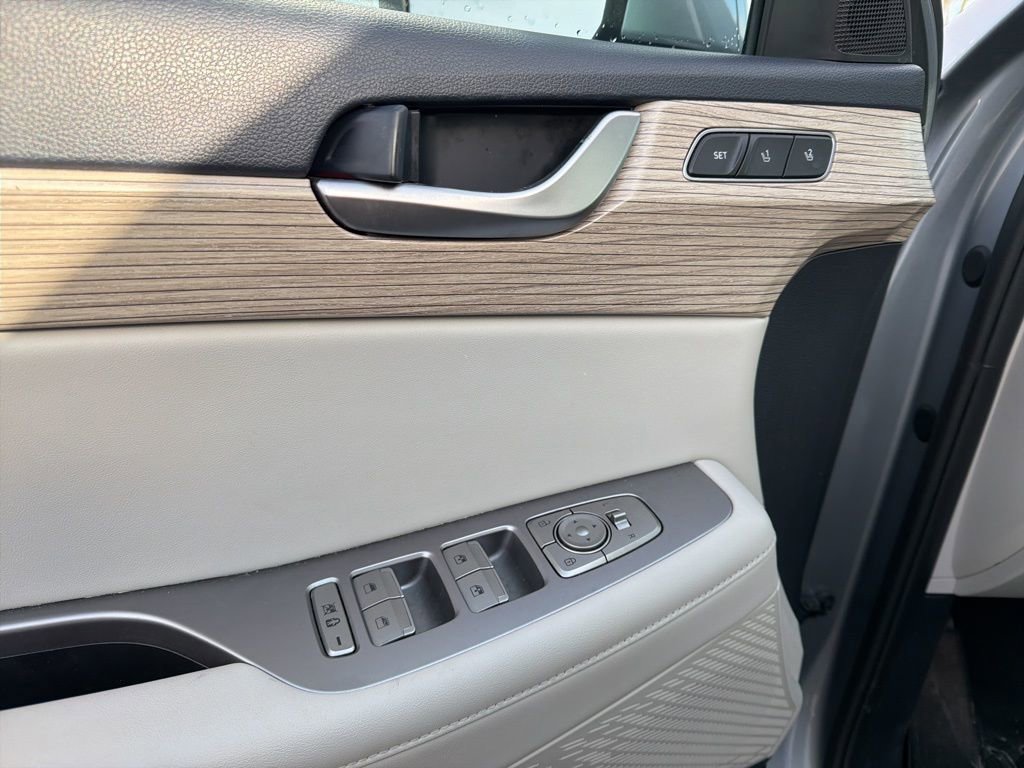 Used 2021 Hyundai Palisade SEL w/ Premium Package image 29