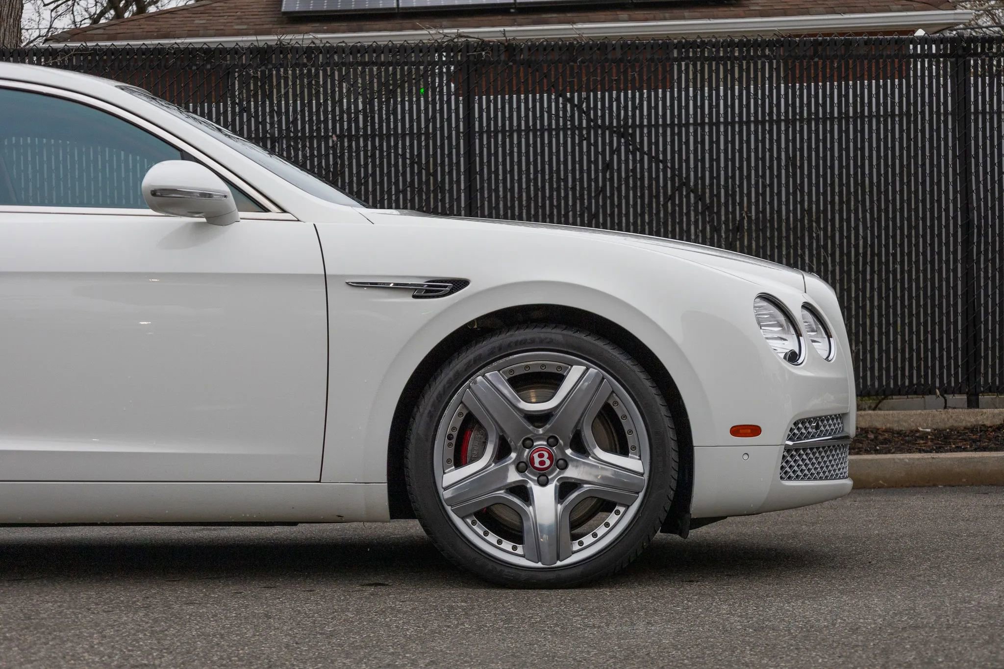 Used 2015 Bentley Flying Spur V8 image 17