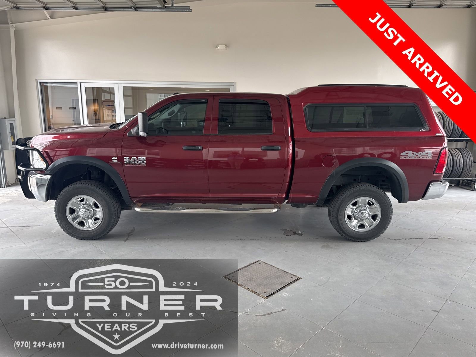 Used 2018 RAM 2500 Tradesman w/ Chrome Appearance Group image 4