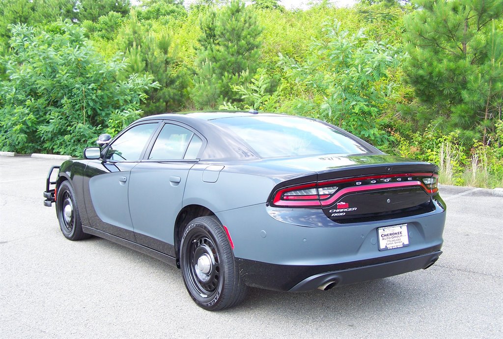 Used 2019 Dodge Charger Police AWD/4WD image 4