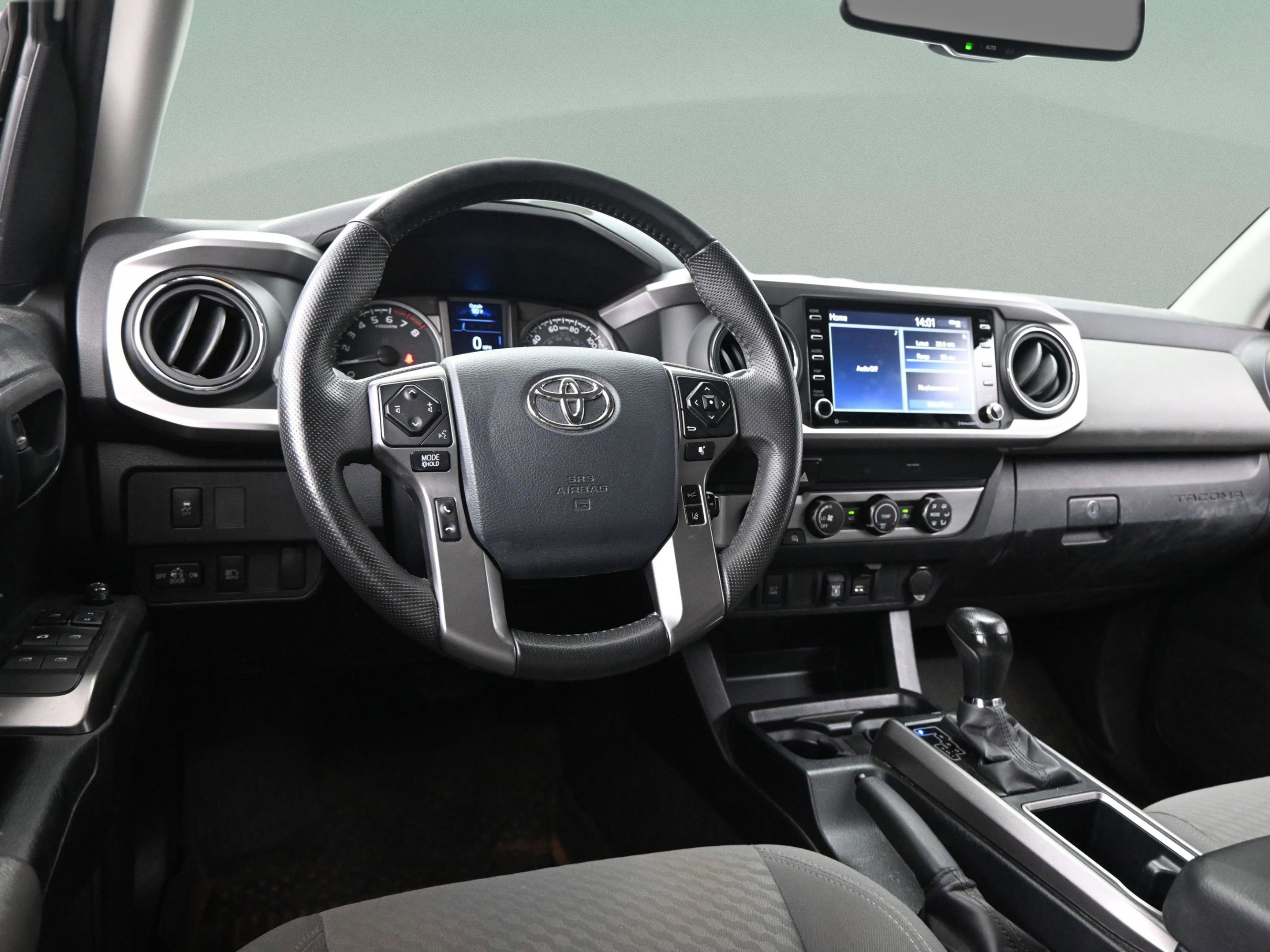 Used 2020 Toyota Tacoma SR5 AWD/4WD image 35