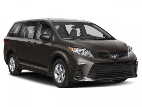 Used 2020 Toyota Sienna XLE image 6