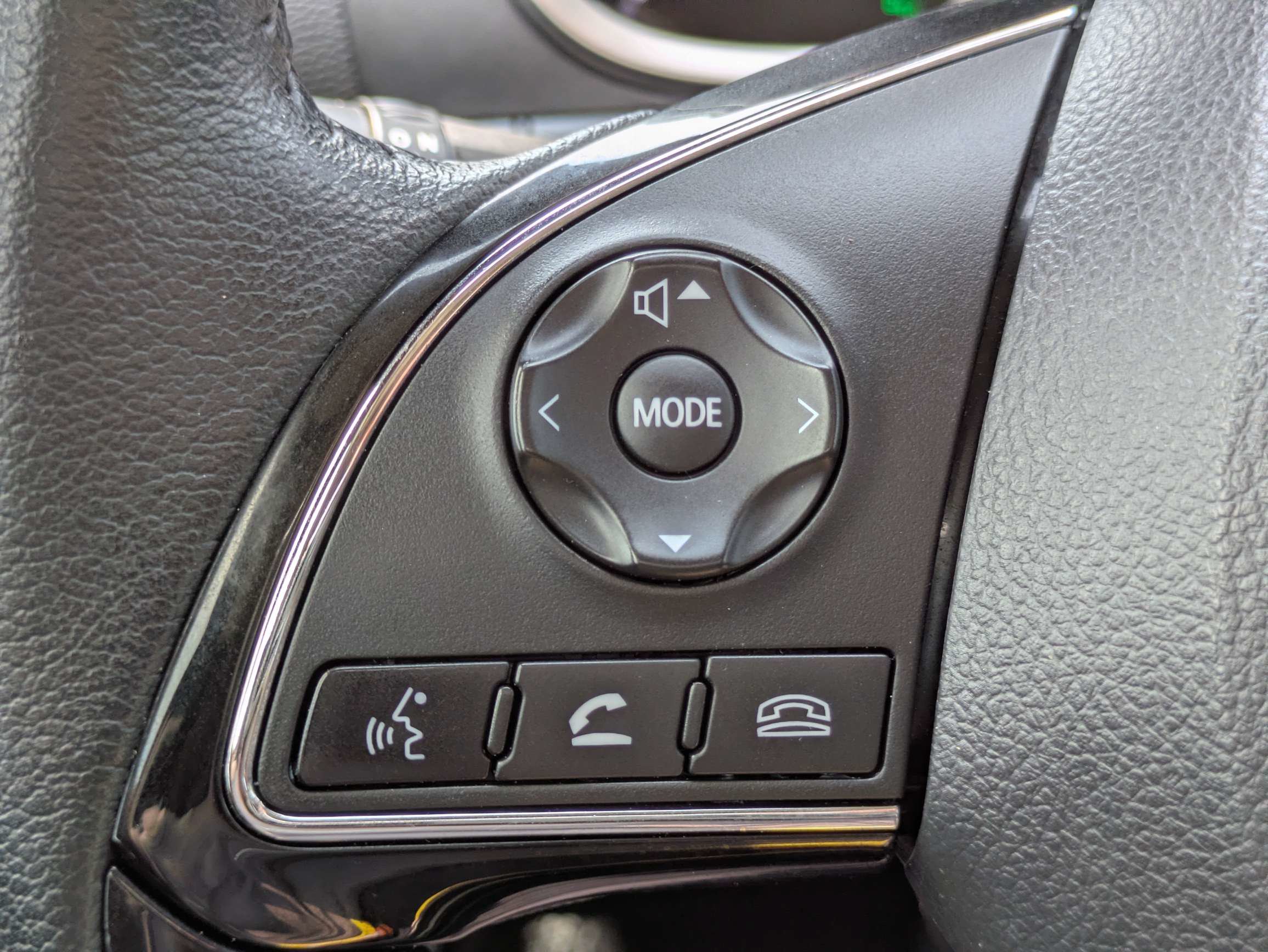 Used 2025 Mitsubishi Eclipse Cross SE AWD/4WD image 16