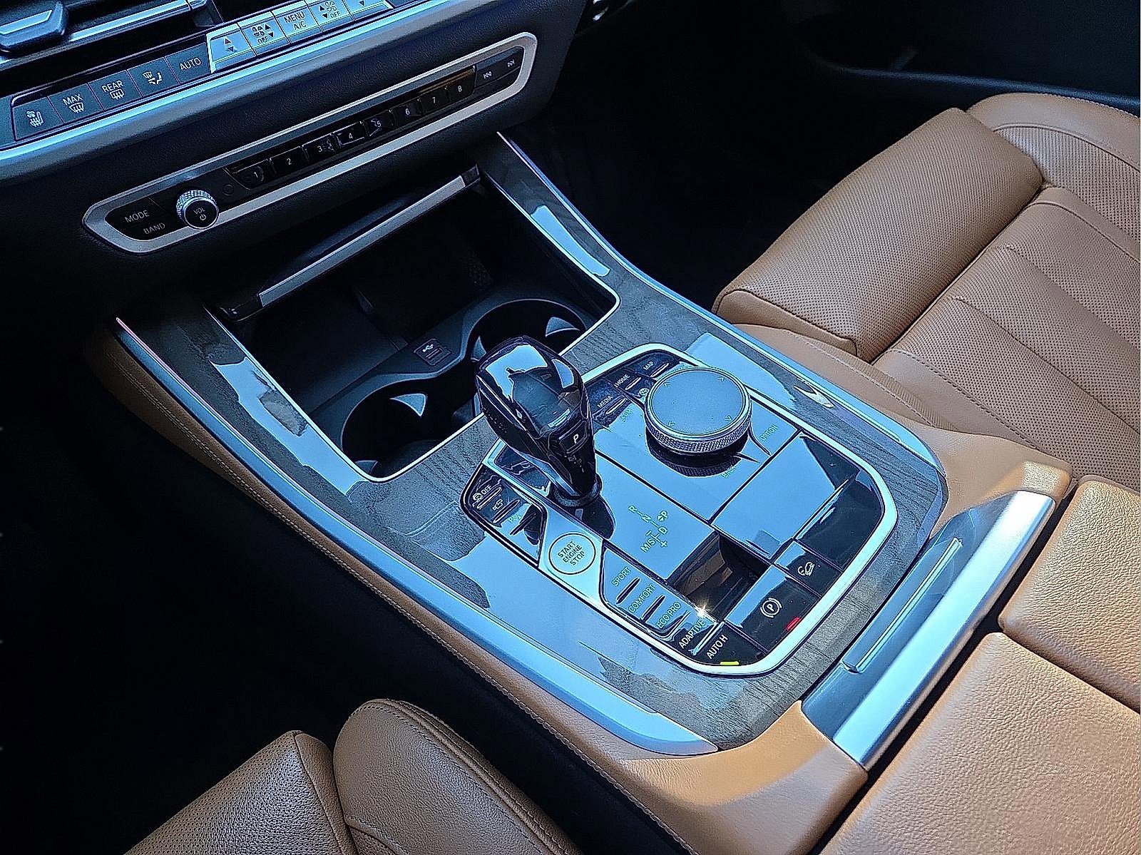 Used 2021 BMW X5 xDrive40i w/ Premium Package image 25