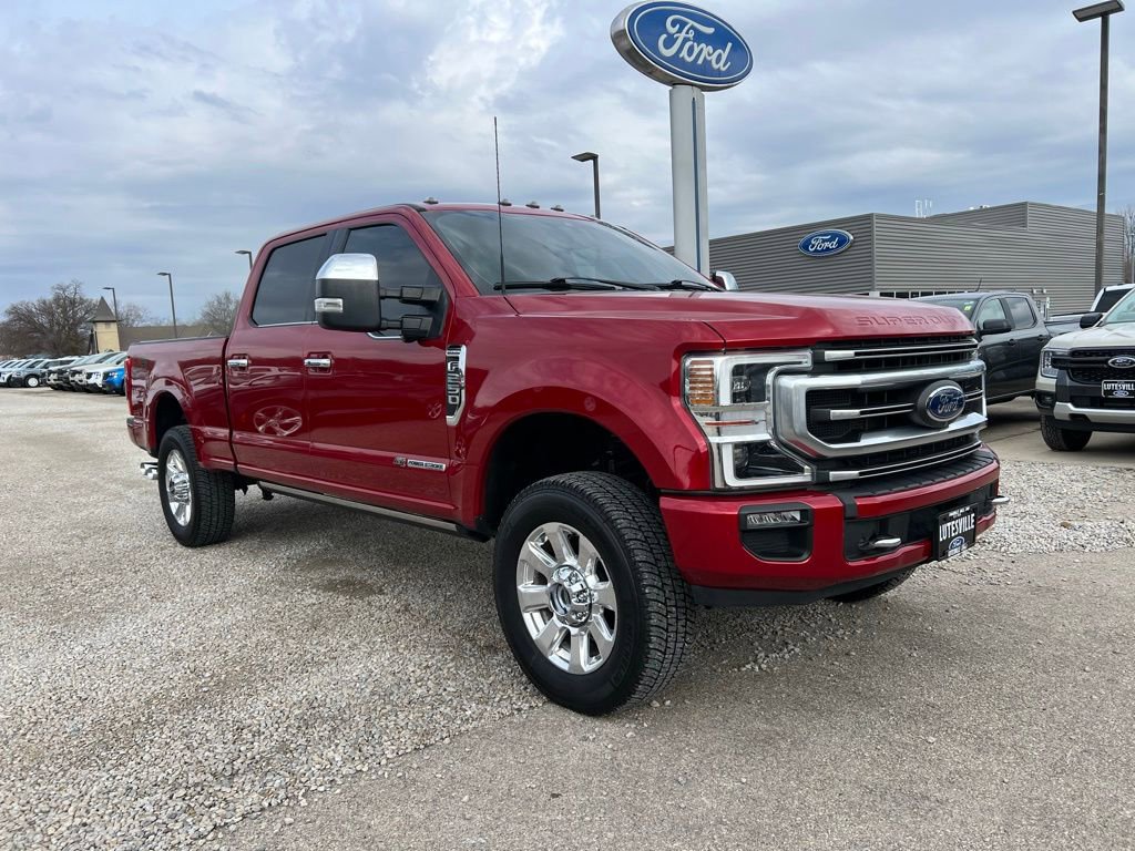 Used 2022 Ford F250 Platinum w/ FX4 Off-Road Package image 2