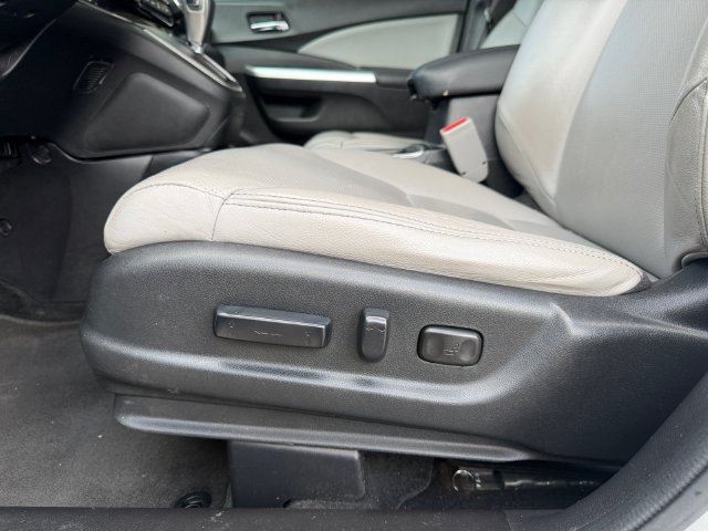 Used 2016 Honda CR-V Touring image 26