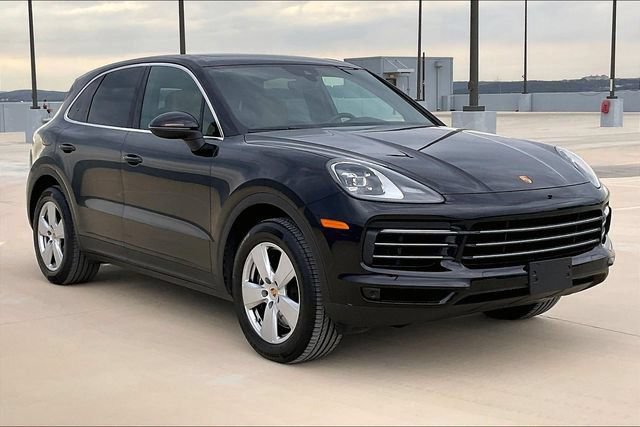 Used 2022 Porsche Cayenne AWD/4WD image 11