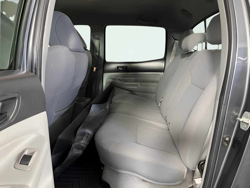 Used 2011 Toyota Tacoma PreRunner w/ TRD Sport Pkg RWD image 12