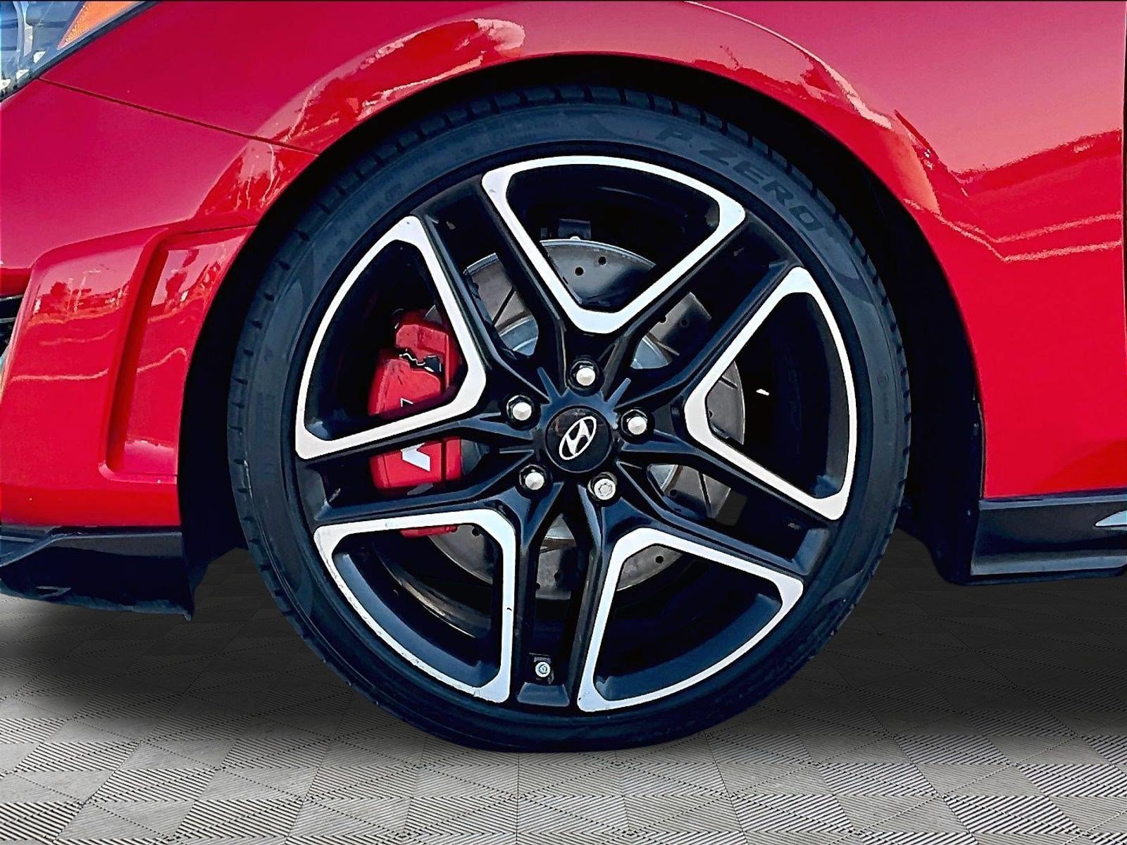 Used 2022 Hyundai Veloster N FWD image 33