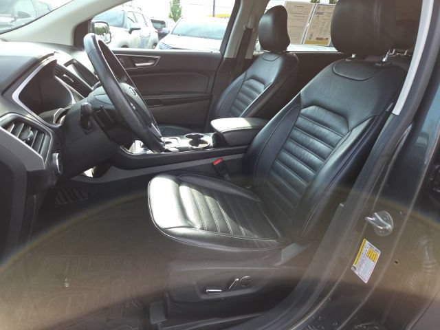 Used 2016 Ford Edge SEL w/ Equipment Group 201A AWD/4WD image 9