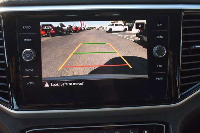 Used 2022 Volkswagen Atlas Cross Sport SE image 26