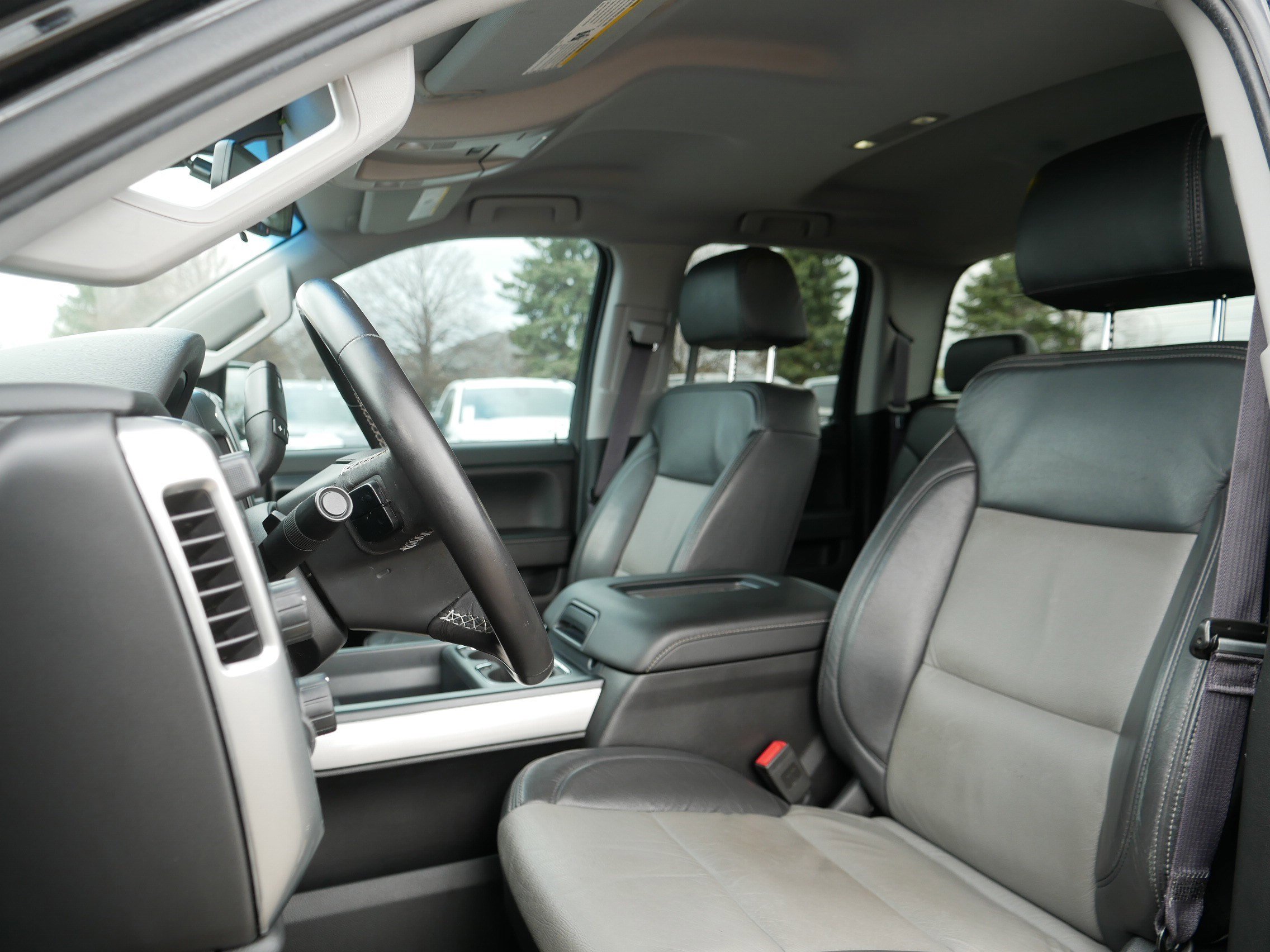 Used 2016 Chevrolet Silverado 1500 LT w/ All Star Edition AWD/4WD image 34