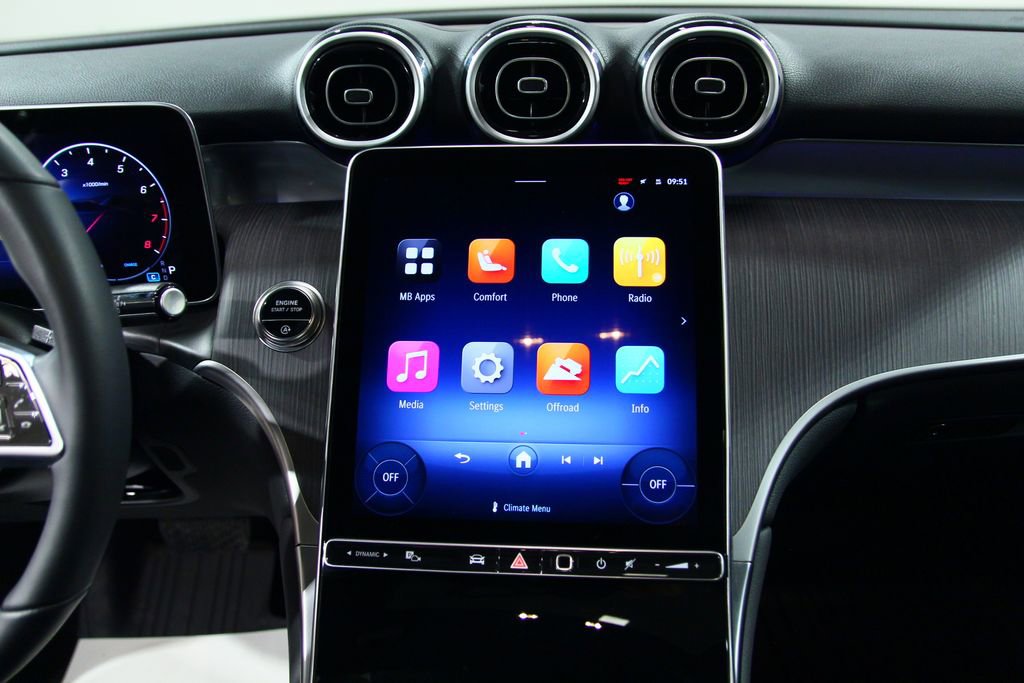 Certified 2026 Mercedes-Benz GLC 300 4MATIC image 21