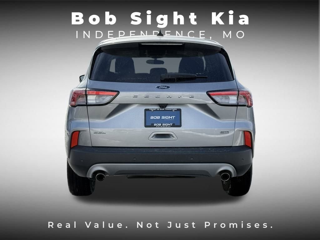 Used 2022 Ford Escape SEL w/ Technology Package image 14