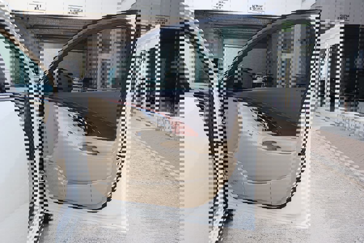 Used 2012 Buick LaCrosse Touring image 28