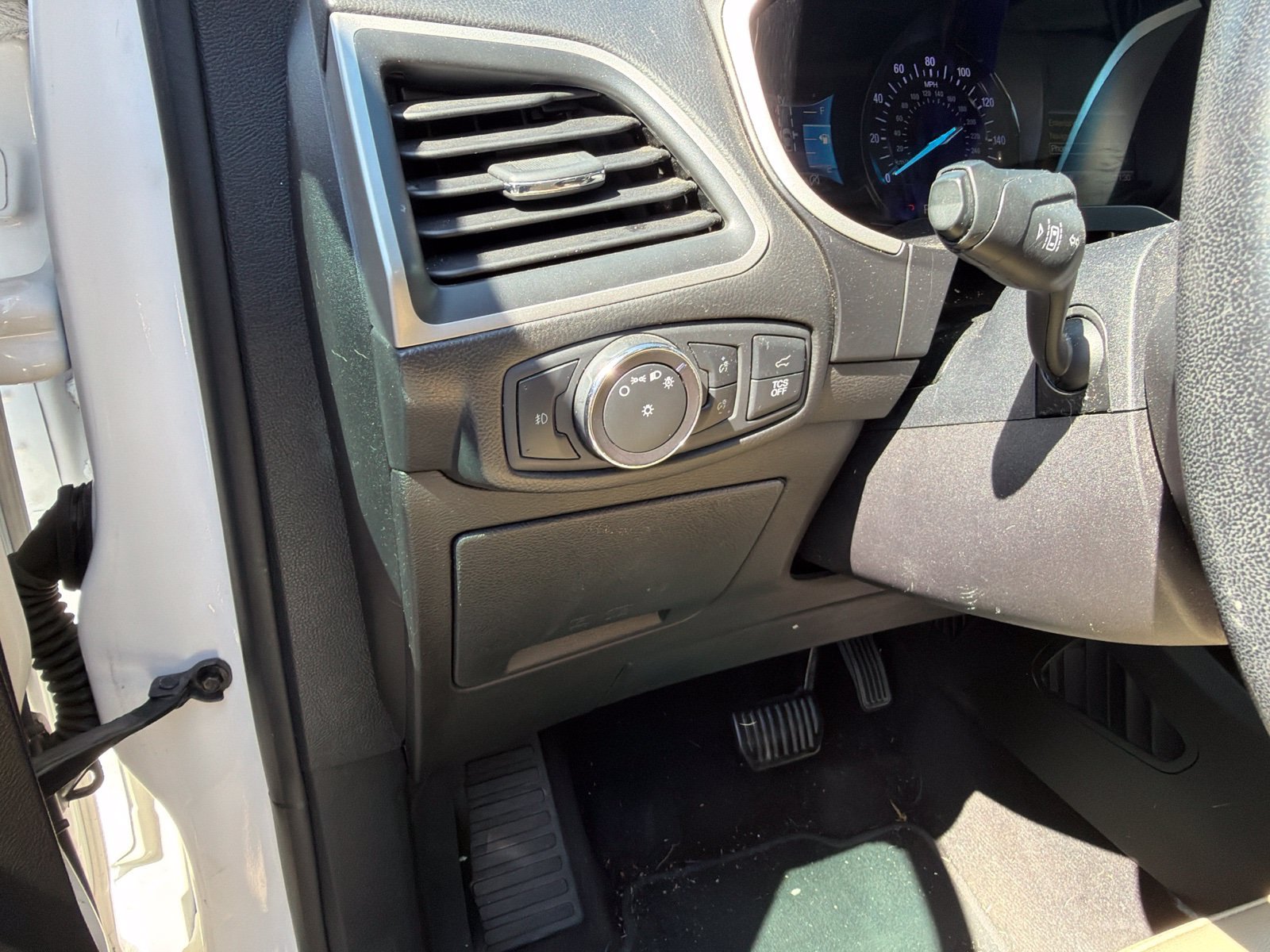 Used 2019 Ford Edge SEL w/ Equipment Group 201A FWD image 25