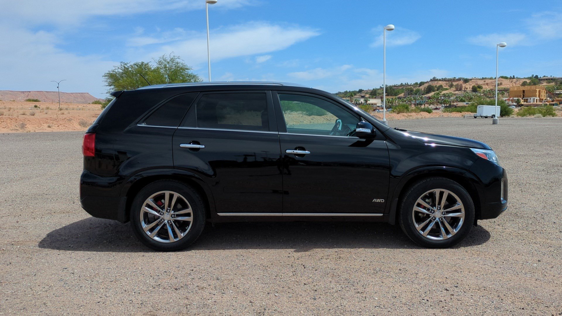 Used 2015 Kia Sorento SX AWD/4WD image 2