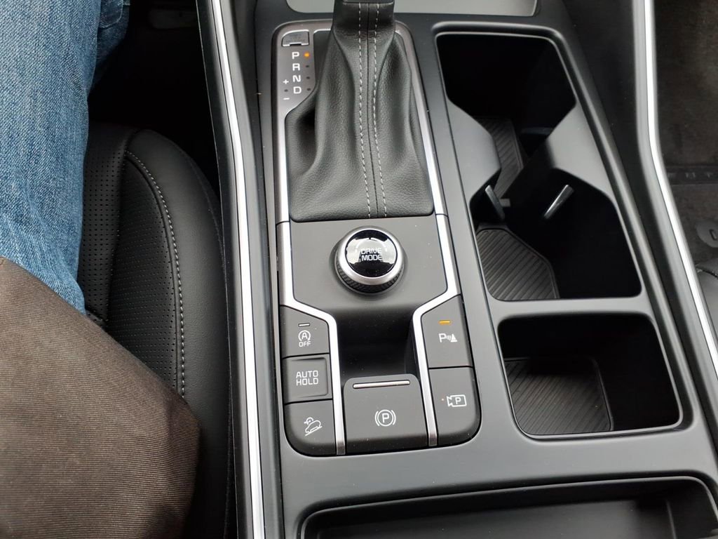 New 2026 Kia Sorento S FWD image 16