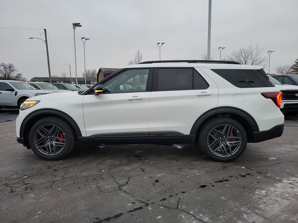 New 2026 Ford Explorer ST w/ Sun And Sound Package image 7