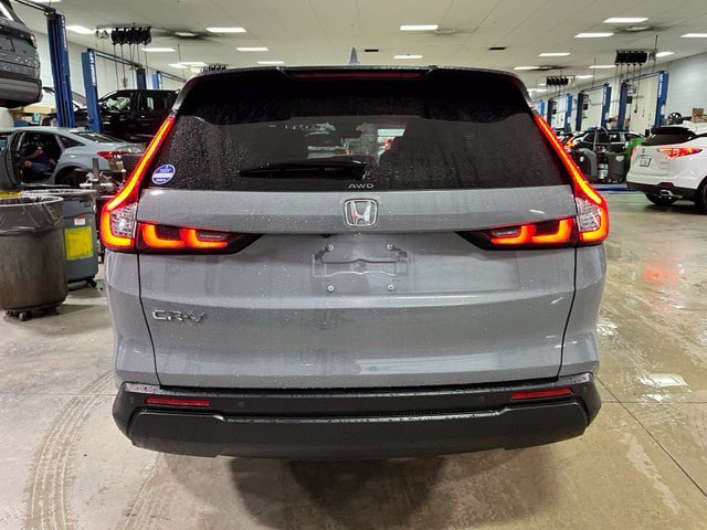 Used 2024 Honda CR-V EX-L image 5