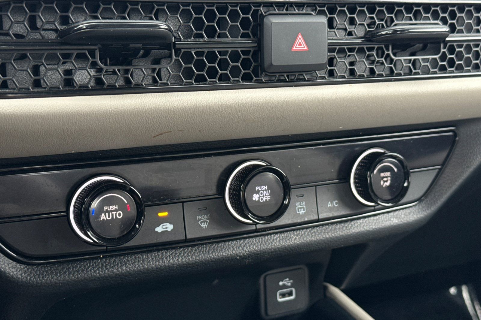 Certified 2025 Honda HR-V LX image 20