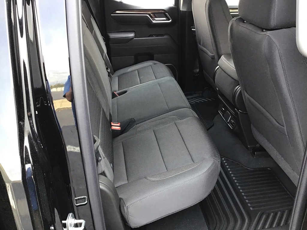 New 2025 Chevrolet Silverado 1500 LT image 19