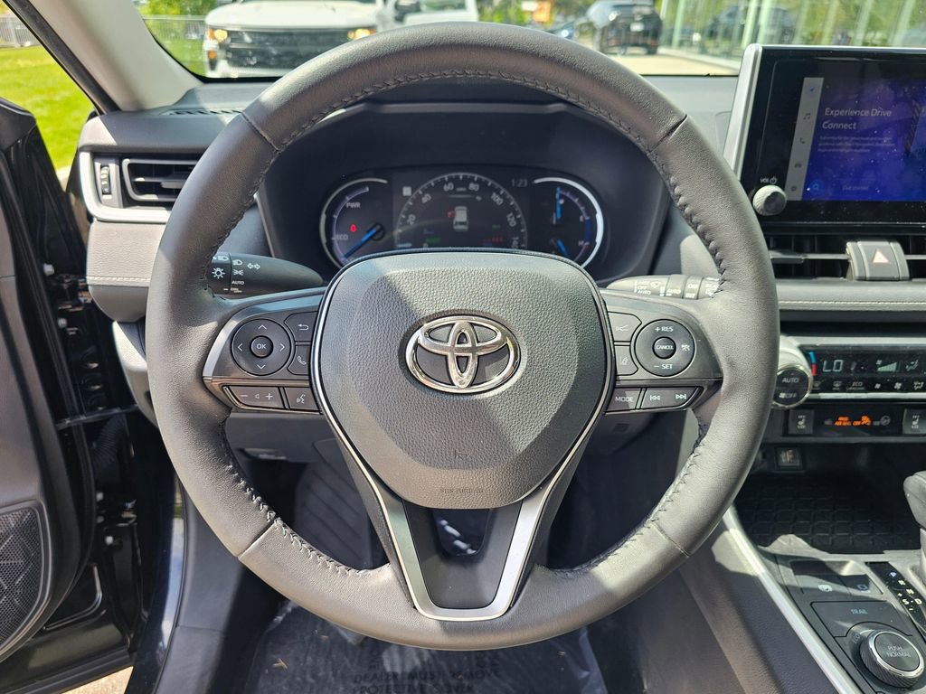 Used 2024 Toyota RAV4 XLE w/ Weather Package AWD/4WD image 24