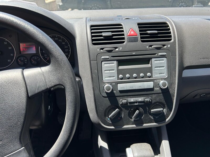 Used 2007 Volkswagen Jetta 2.5 FWD image 11