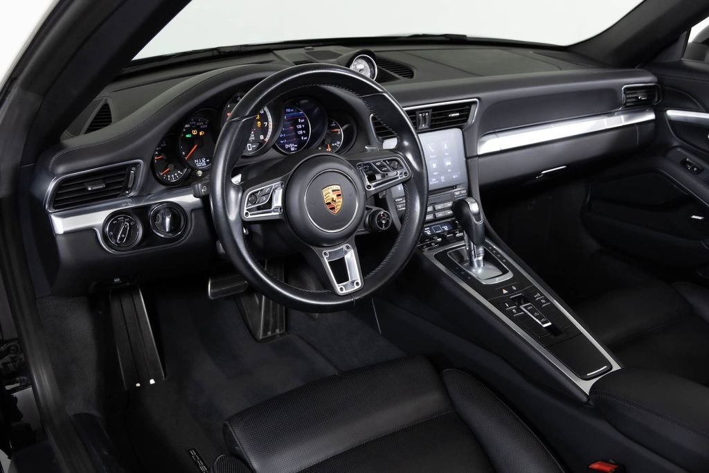 Used 2019 Porsche 911 Turbo AWD/4WD image 4