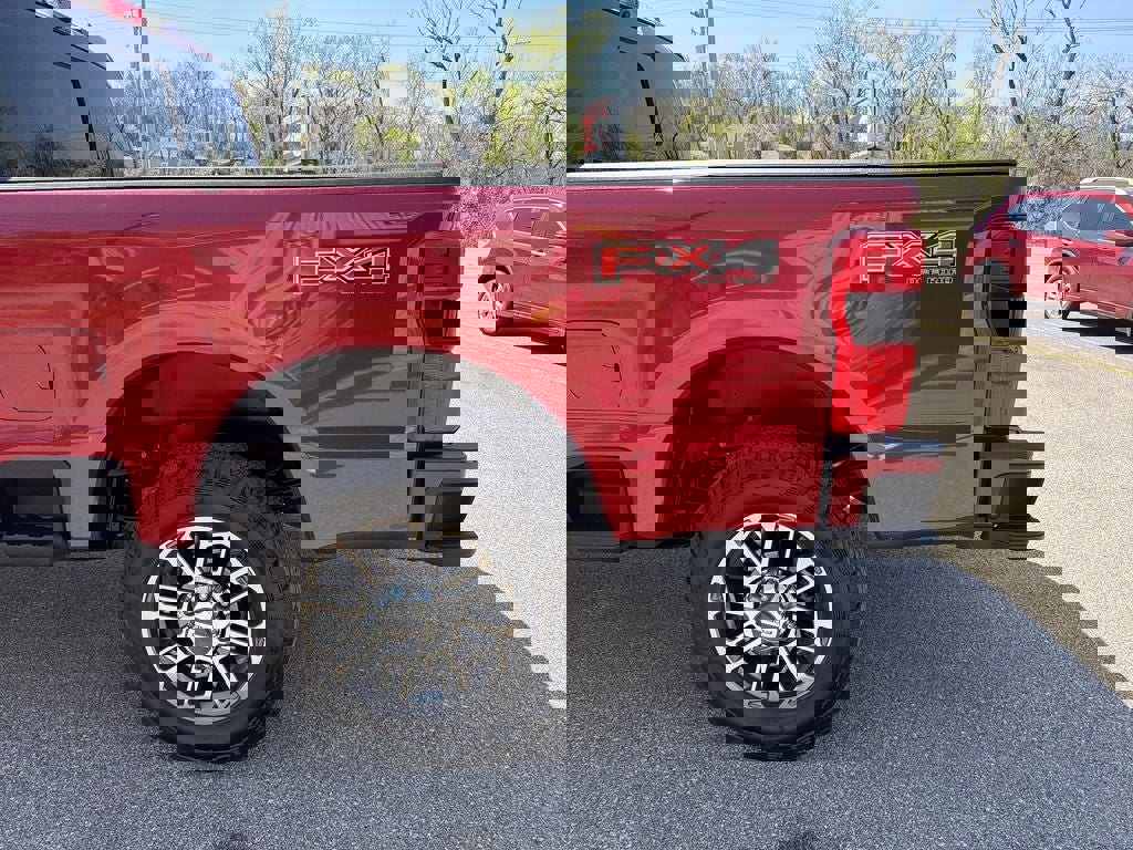 Used 2024 Ford F250 Limited w/ FX4 Off-Road Package image 9