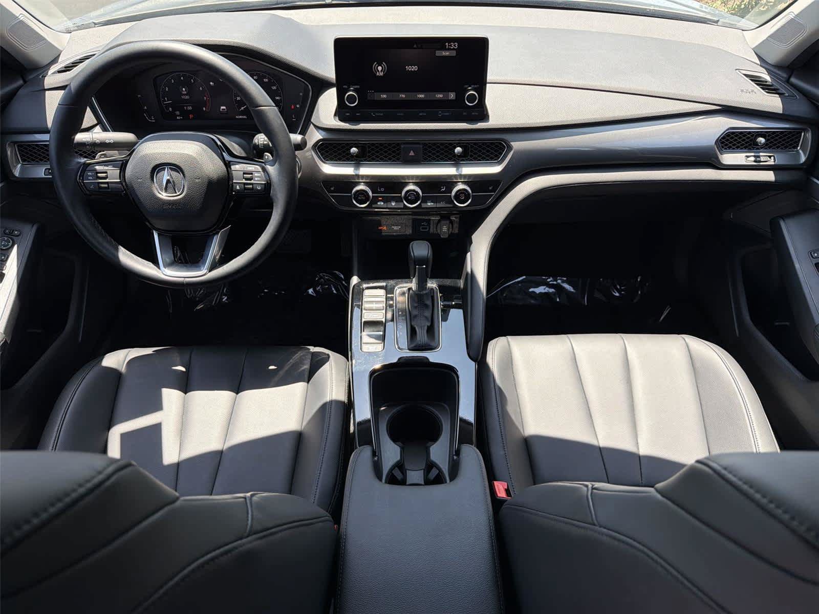 Used 2025 Acura Integra FWD image 11