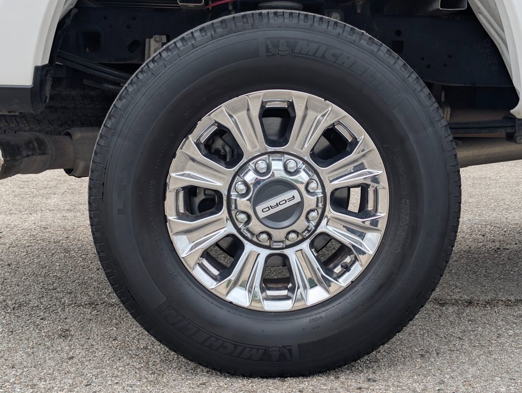 Used 2018 Ford F250 Lariat w/ Lariat Ultimate Package image 24