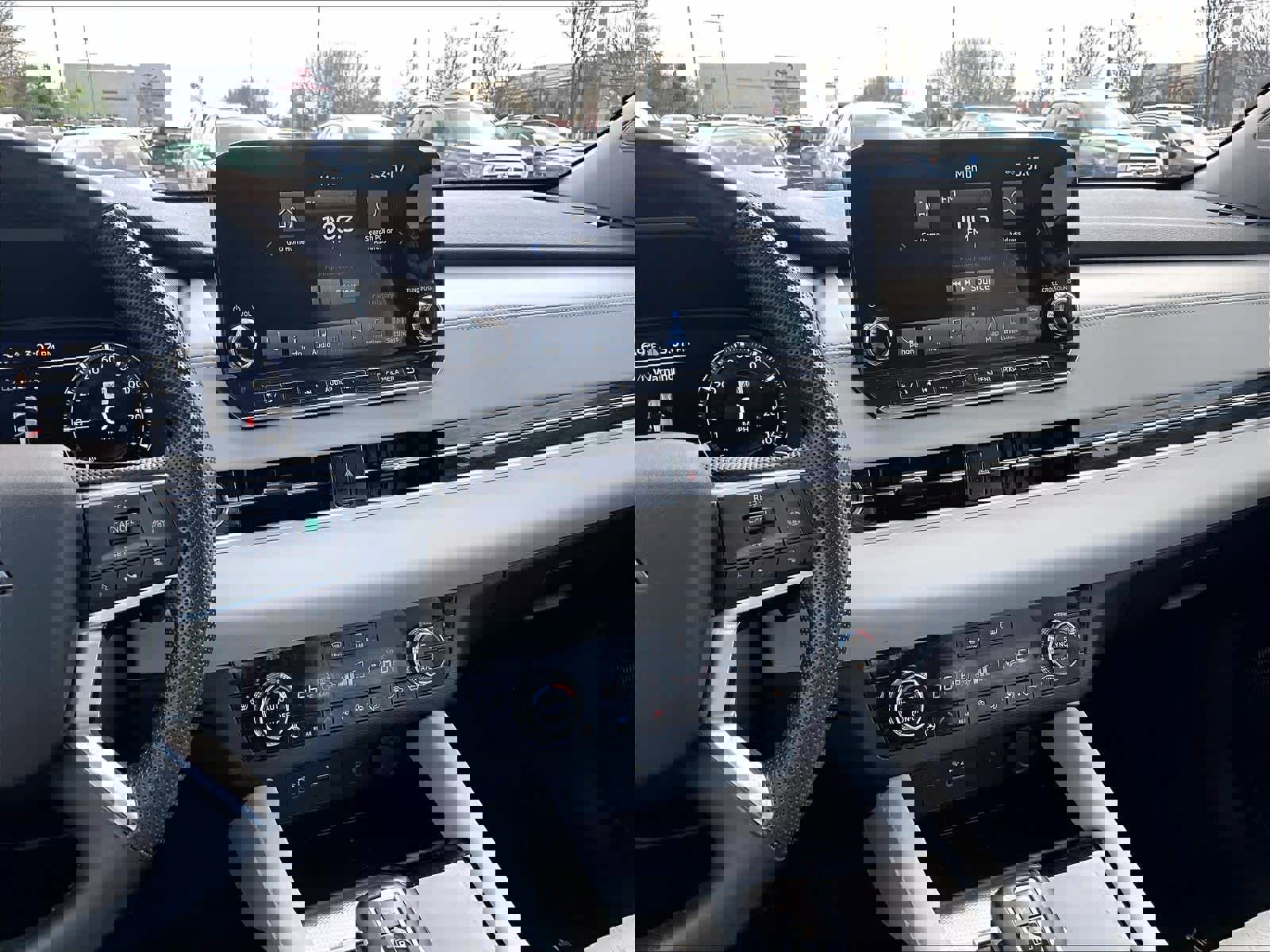 Used 2023 Mitsubishi Outlander SEL image 18