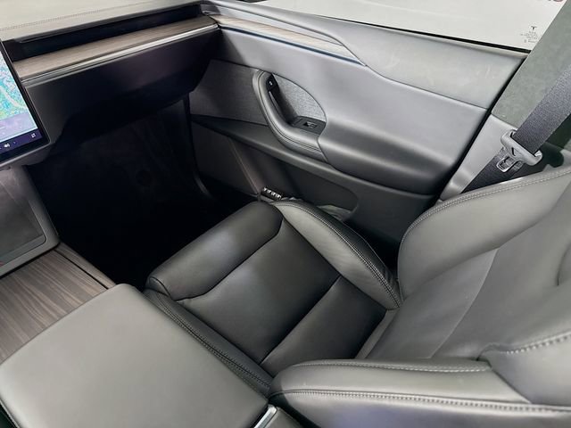 Used 2023 Tesla Model X image 22