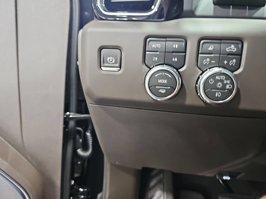 New 2026 GMC Sierra 1500 Denali AWD/4WD image 26