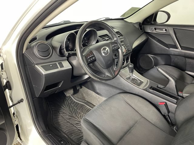 Used 2010 MAZDA MAZDA3 i Touring FWD image 3
