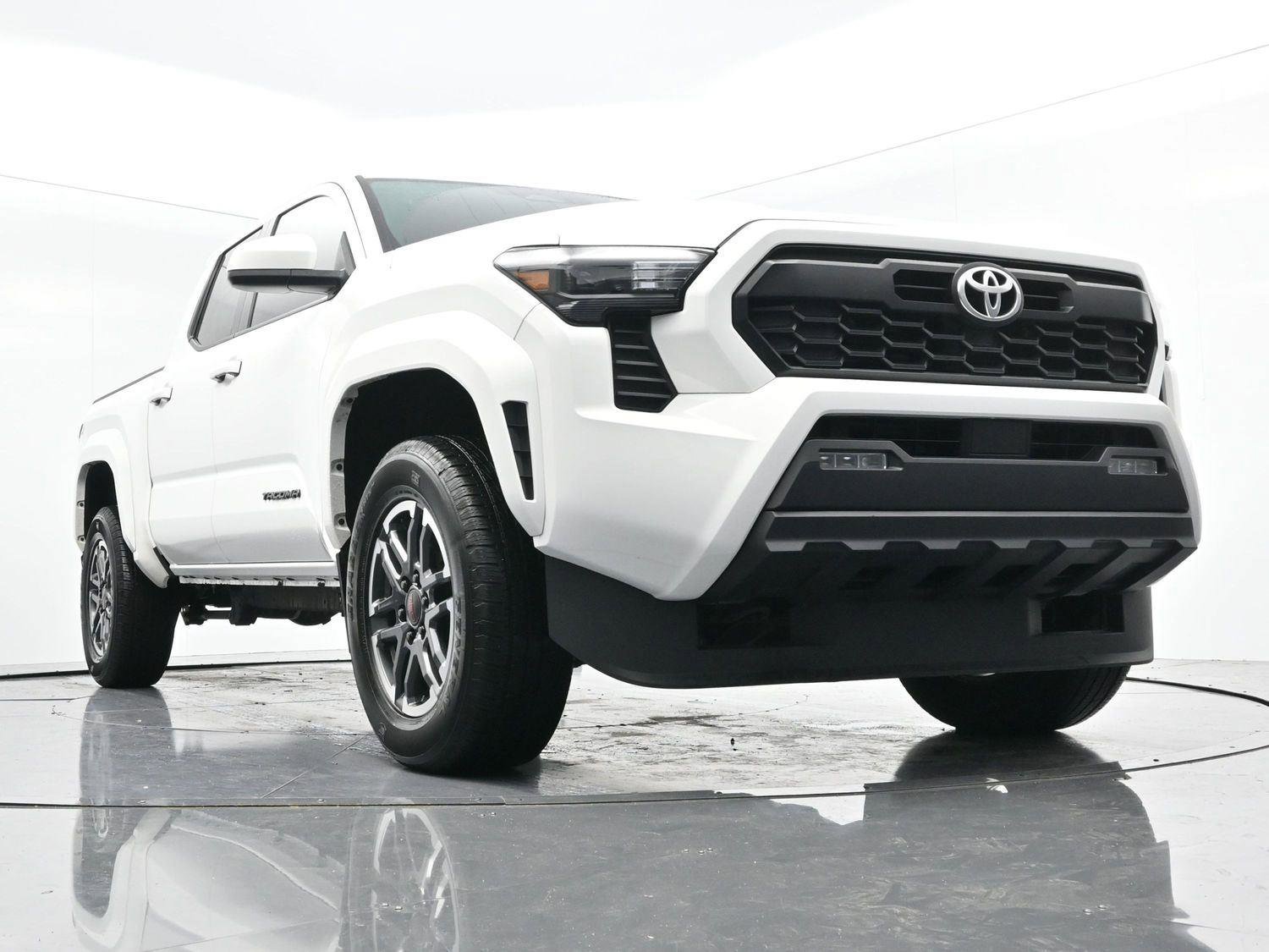 Used 2024 Toyota Tacoma TRD Sport image 43