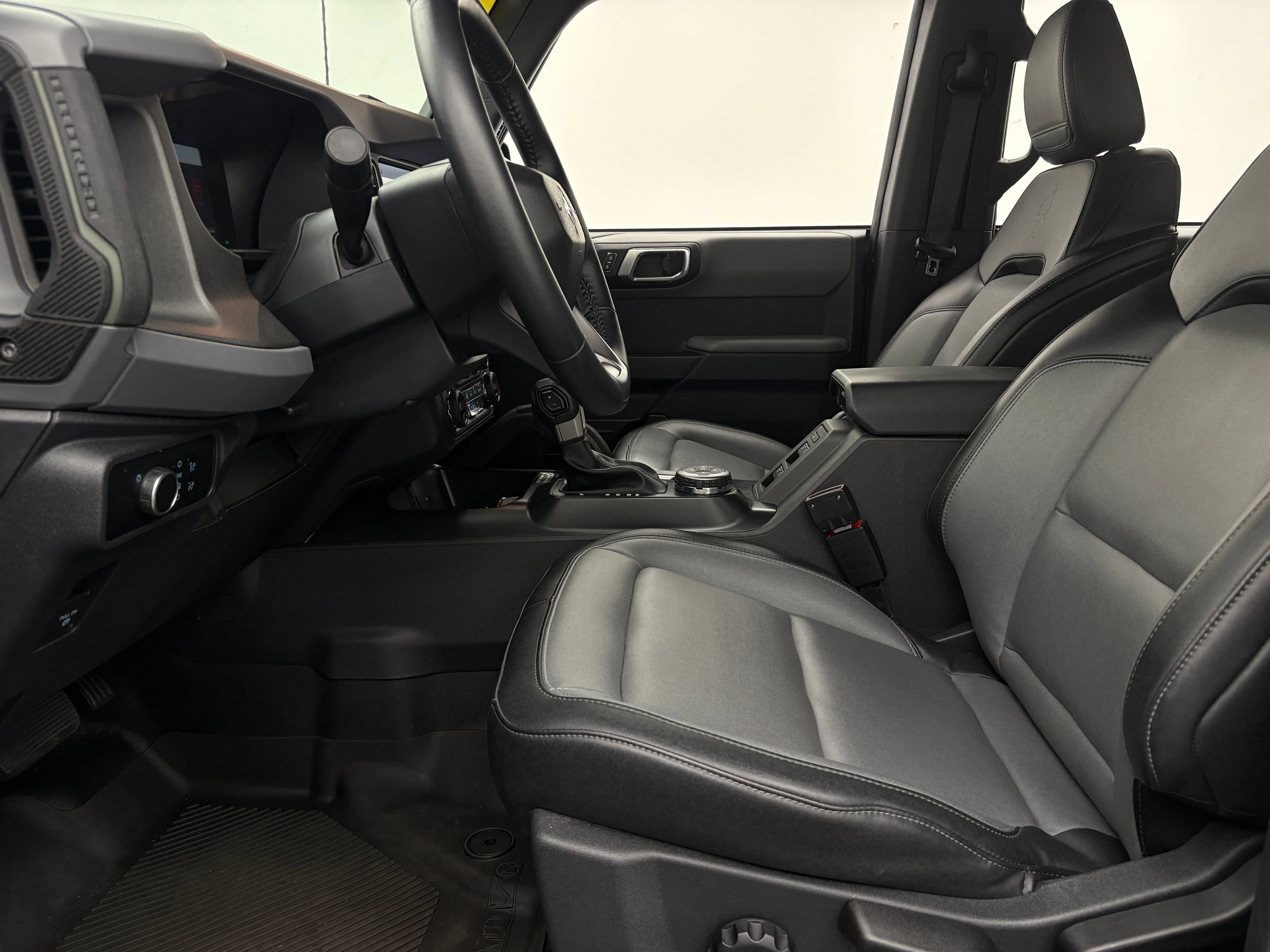 Used 2024 Ford Bronco Everglades AWD/4WD image 20