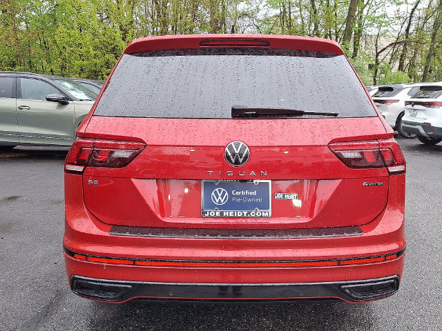 Used 2024 Volkswagen Tiguan SE R-Line AWD/4WD image 9