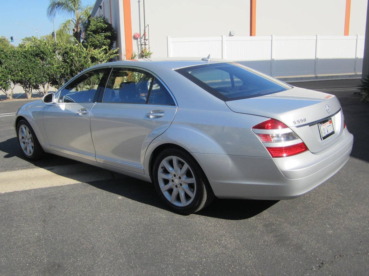 Used 2008 Mercedes-Benz S 550 image 6
